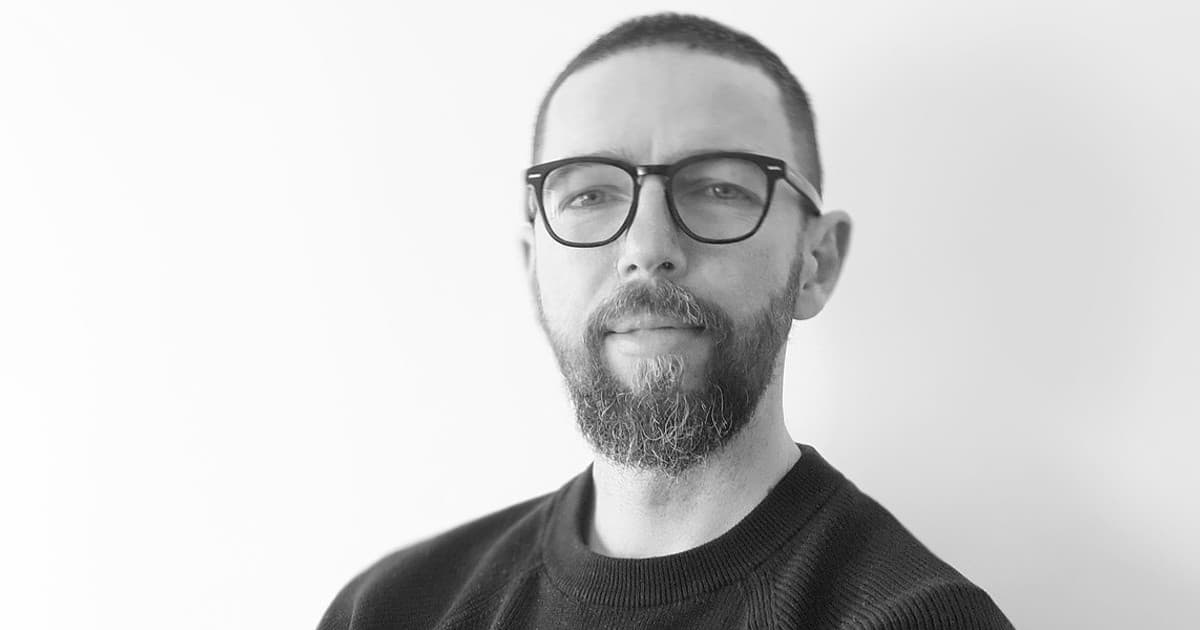 A farsa dos benchmarks da IA: quando as máquinas fingem ser humanas