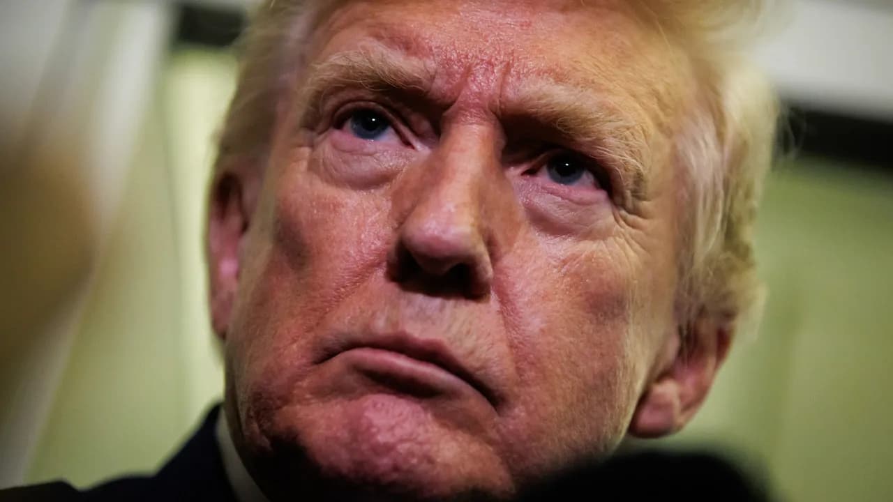 Bad Bunny desafia Trump no Super Bowl com hino latino