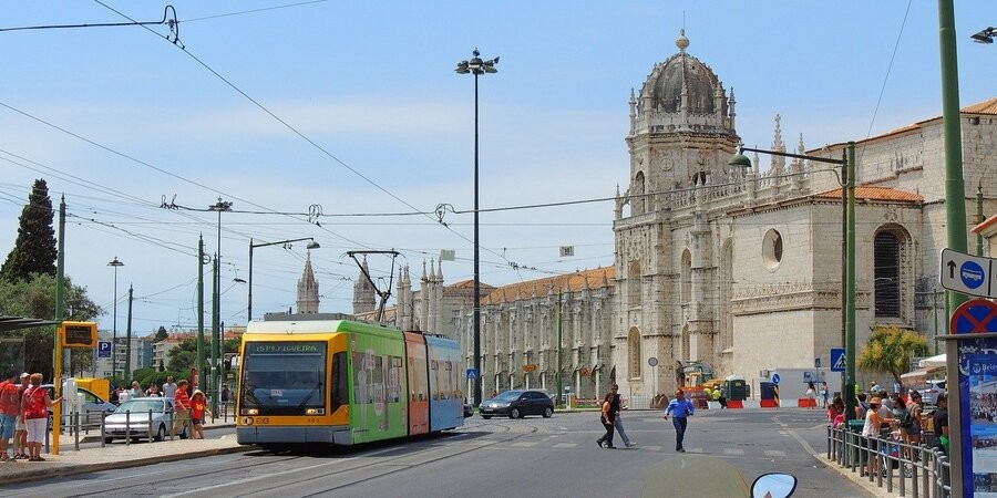 Lisboa aprova plano climático de 8,2 mil milhões. Esquerda diz que é «tapar o sol com a peneira»