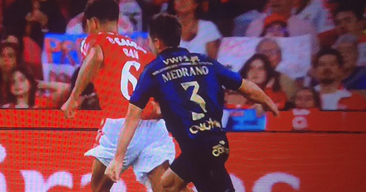 Benfica-Estoril: a arbitragem que ninguém viu e os descontos que faltaram