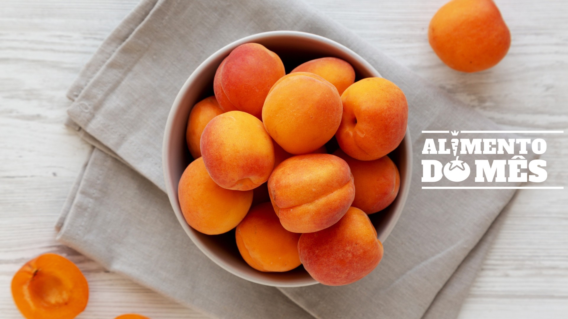Alperce: a fruta pequenina que é um murro no estômago ao sistema alimentar