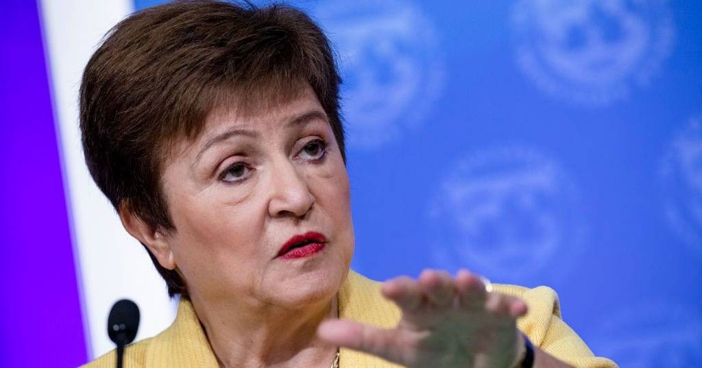 Dívida pública mundial vai chegar a 100% do PIB até 2029, avisa o FMI